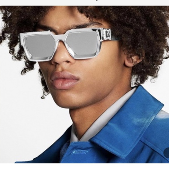 Unisex fashion sunglasses. Transparent frame with blue light lens. - Picture 1 of 8